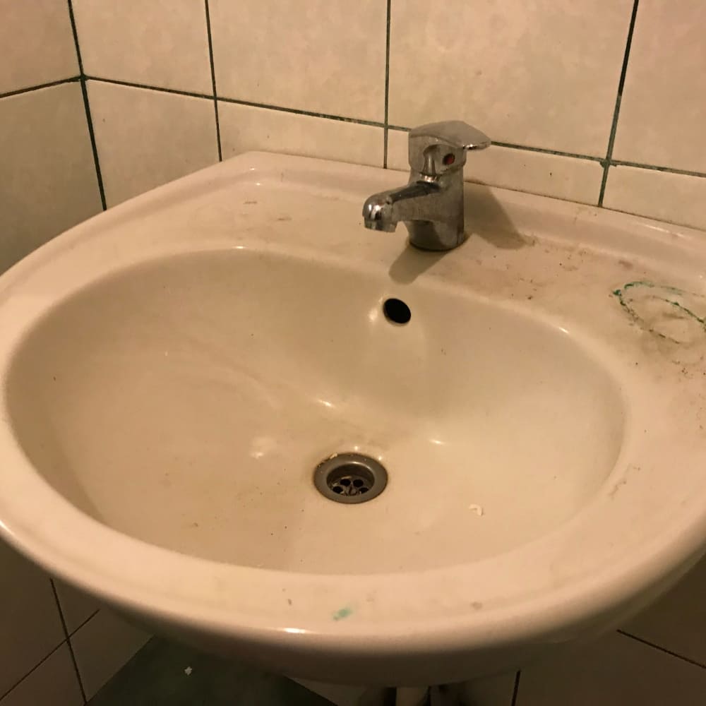 Pirms tīrīšanas