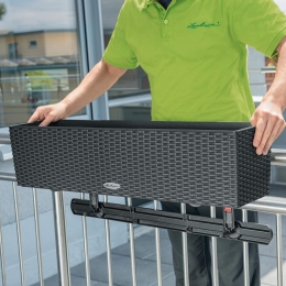 Balts stiprinājuma stabilizators Balconera 50 un 80 puķu podiem